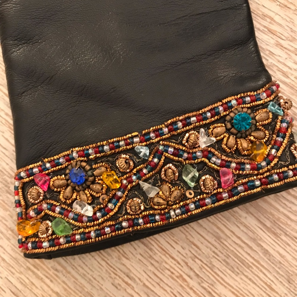 Retro Black Long Leather Jewel Trimmed Gloves - Picture 7 of 11